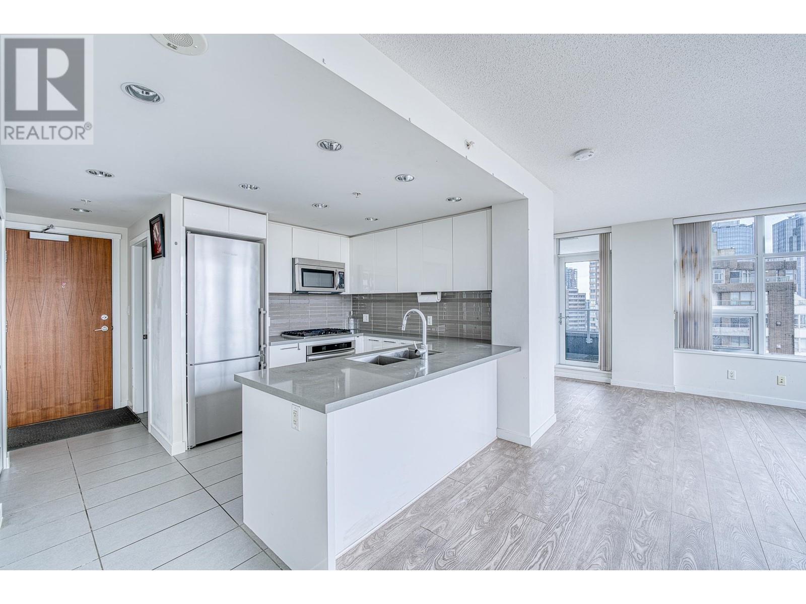 1802 4880 Bennett Street, Burnaby, British Columbia  V5H 0C1 - Photo 4 - R2974988
