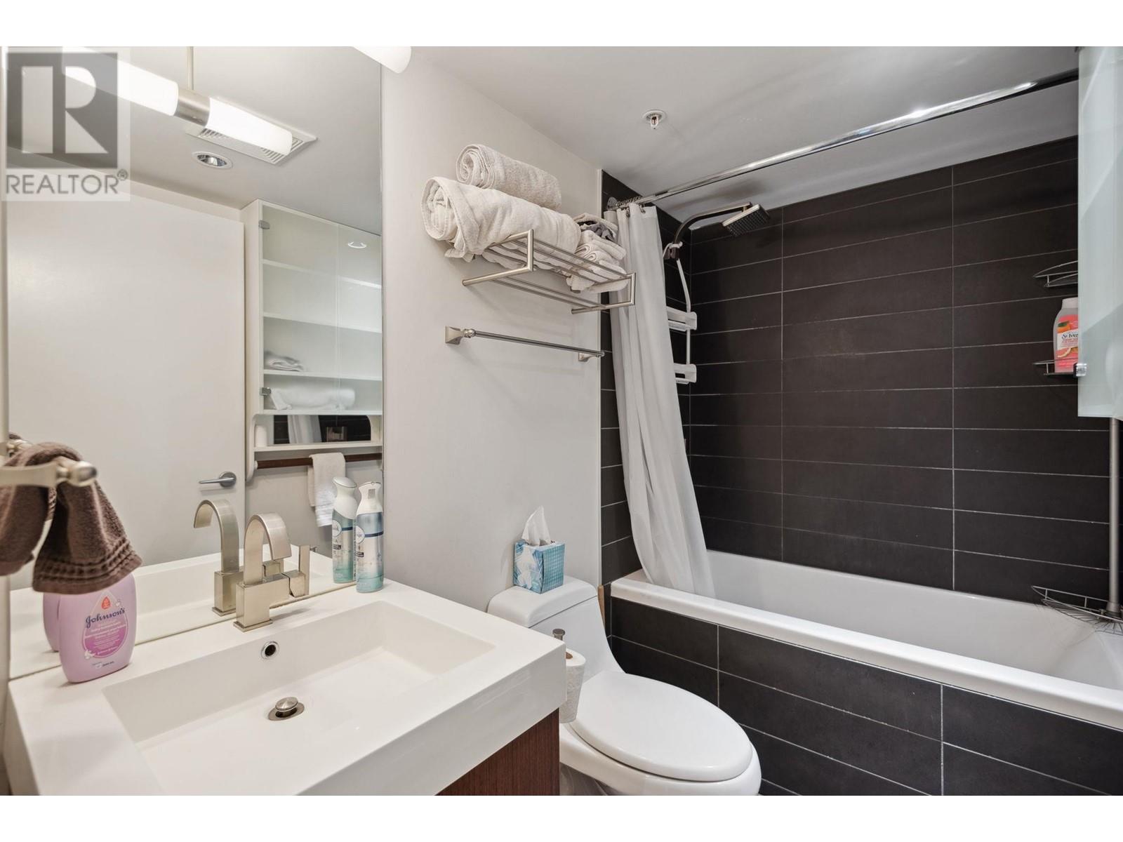 609 1055 Richards Street, Vancouver, British Columbia  V6B 0C2 - Photo 15 - R2967722