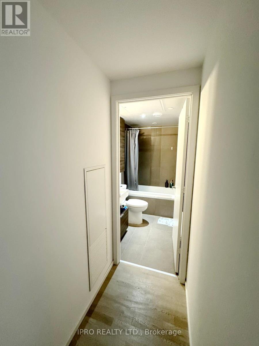 3503 - 5 St Joseph Street, Toronto, Ontario  M4Y 1J6 - Photo 15 - C12018553
