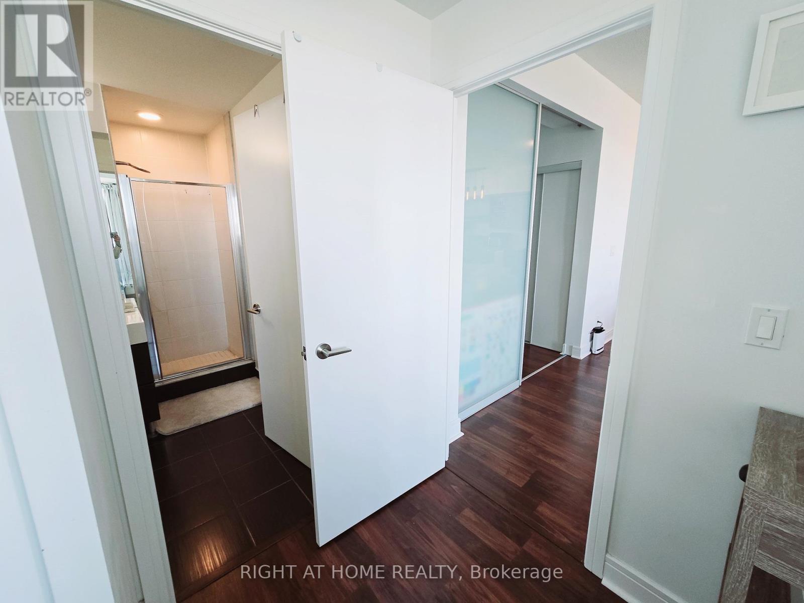 1005 - 35 Brian Peck Crescent, Toronto (Thorncliffe Park), Ontario  M4G 0A5 - Photo 16 - C12018560