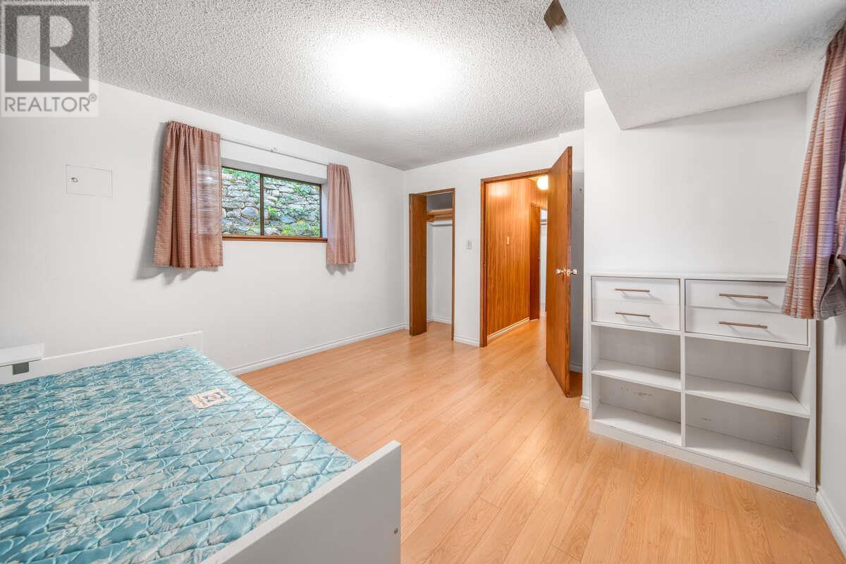 692 Alpine Court, North Vancouver, British Columbia  V7R 2L8 - Photo 20 - R2972071
