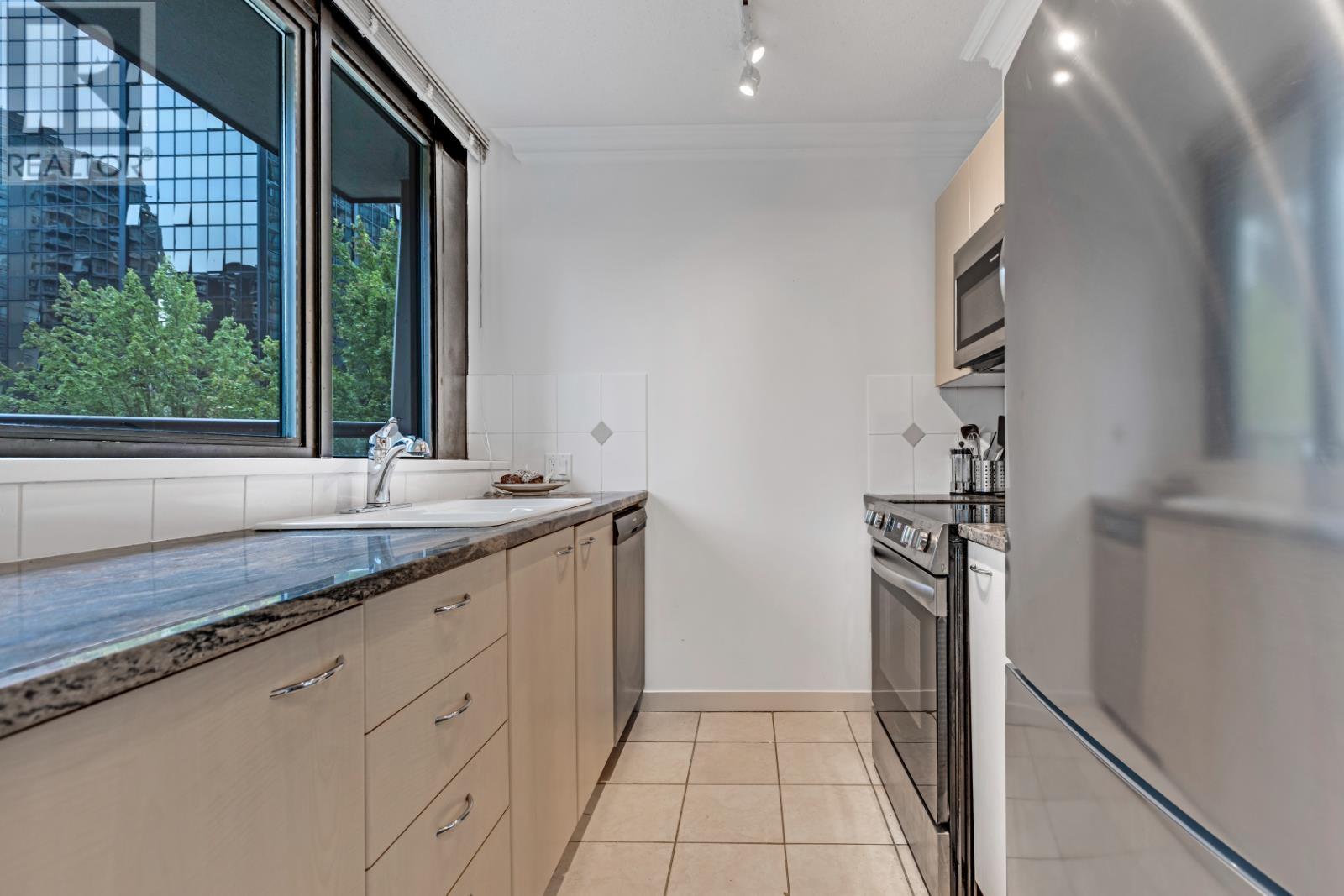 106 1331 Alberni Street, Vancouver, British Columbia  V6E 4S1 - Photo 10 - R2977827