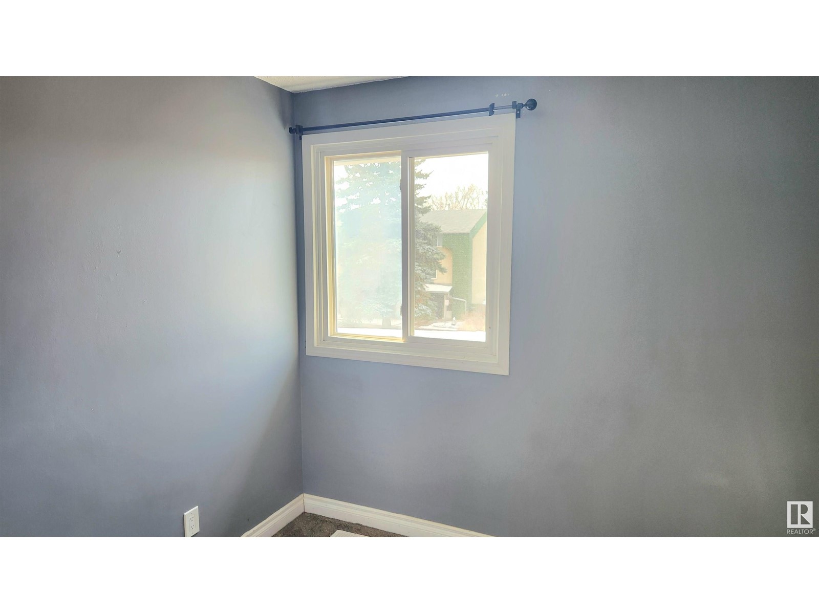 702 Abbottsfield Rd Nw, Edmonton, Alberta  T5W 4R4 - Photo 10 - E4425617