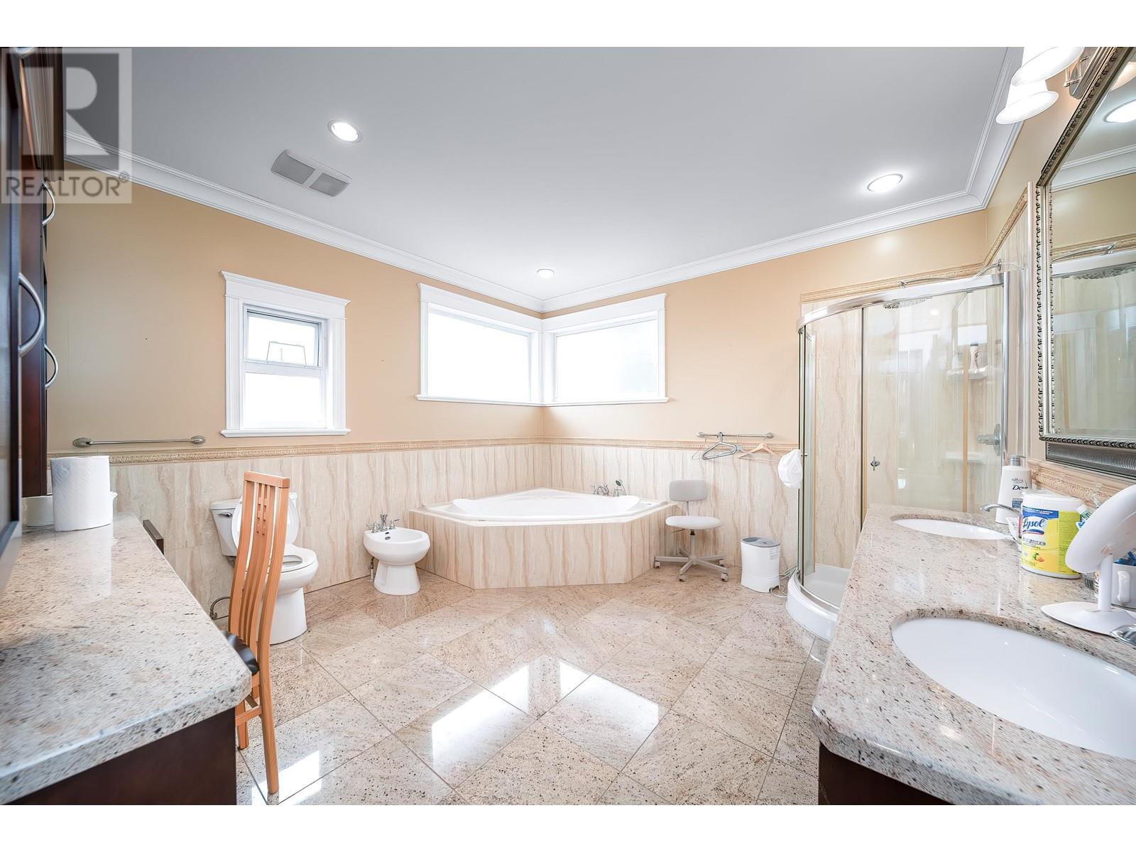 7480 Chutter Street, Burnaby, British Columbia  V5A 2A3 - Photo 13 - R2976871
