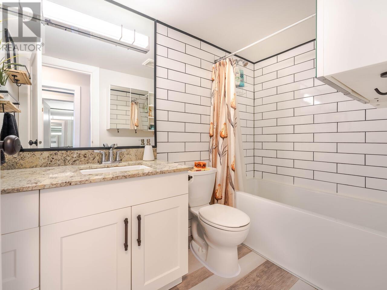 212 312 Carnarvon Street, New Westminster, British Columbia  V3L 5H6 - Photo 14 - R2977666