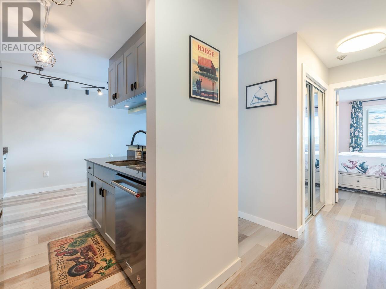 212 312 Carnarvon Street, New Westminster, British Columbia  V3L 5H6 - Photo 9 - R2977666