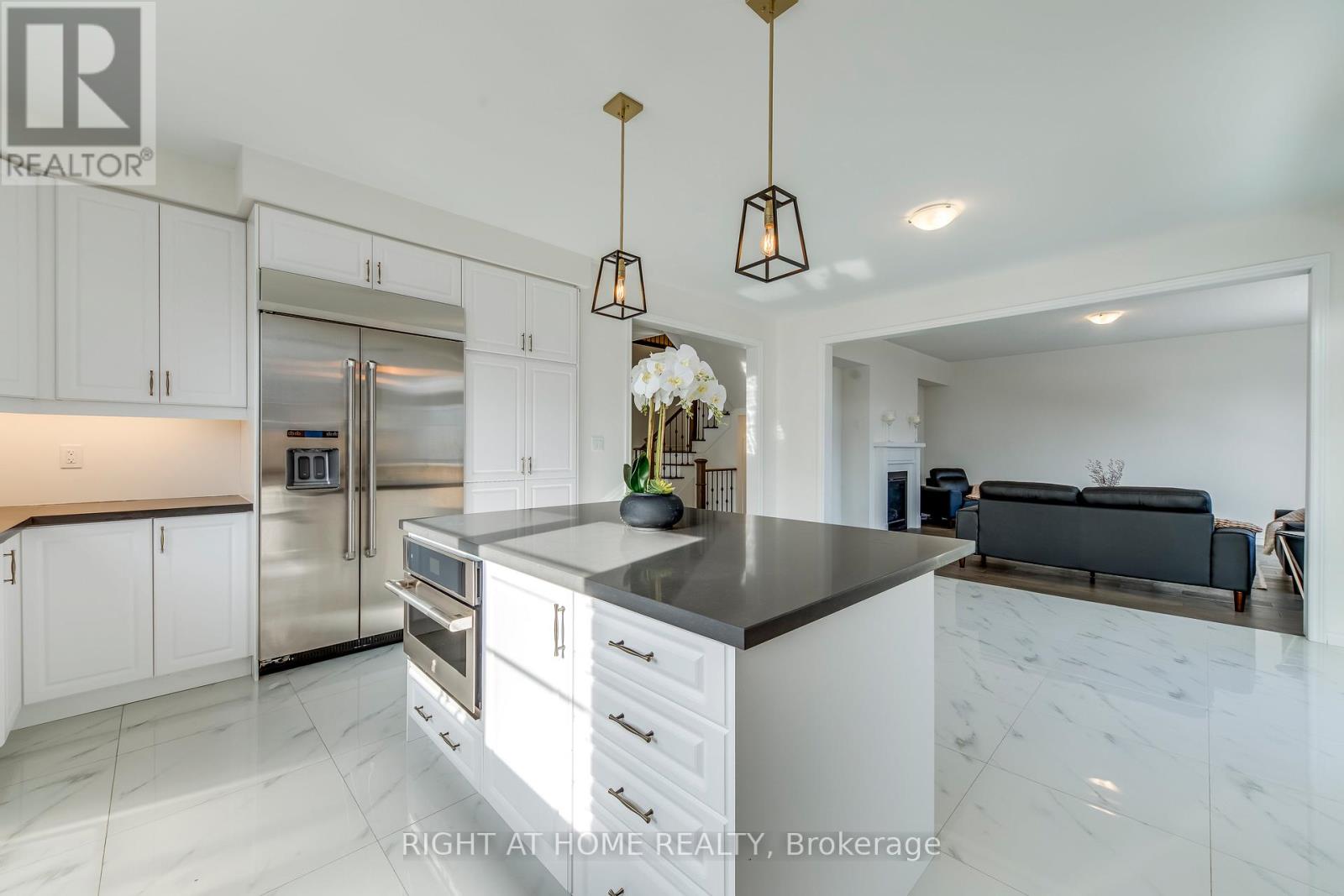 1 Pietrowski Drive, Georgina, Ontario  L4P 0J7 - Photo 16 - N12011796