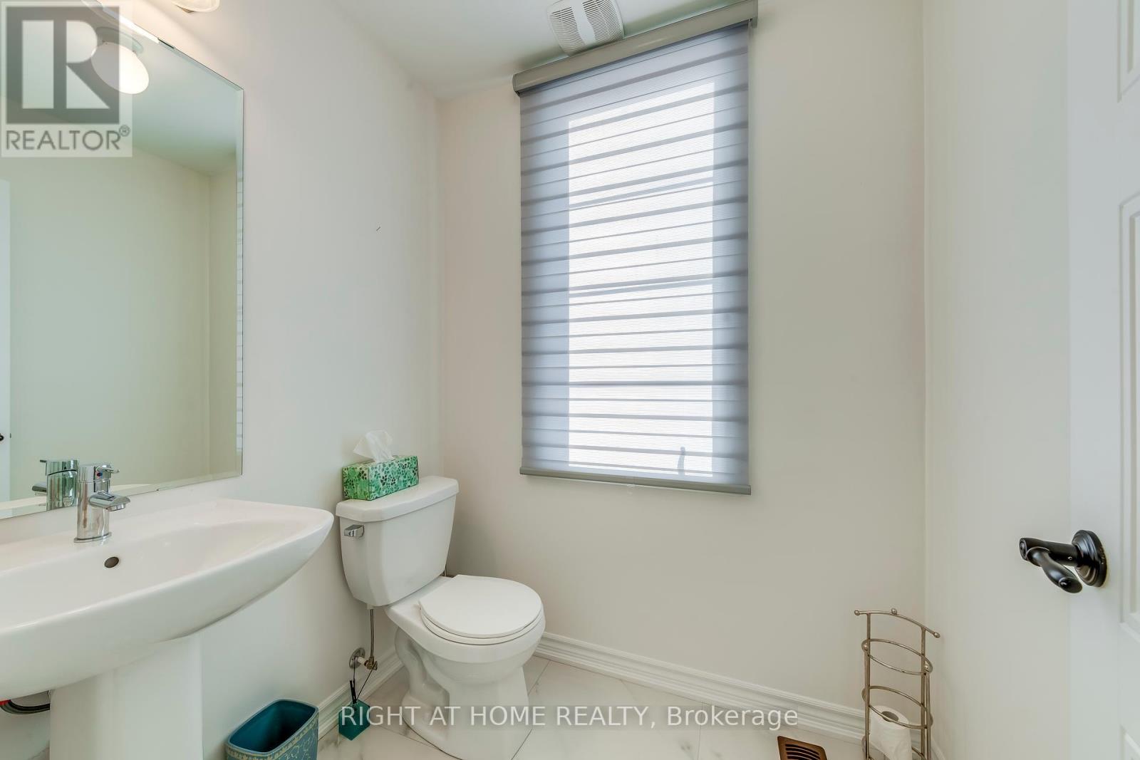 1 Pietrowski Drive, Georgina, Ontario  L4P 0J7 - Photo 22 - N12011796