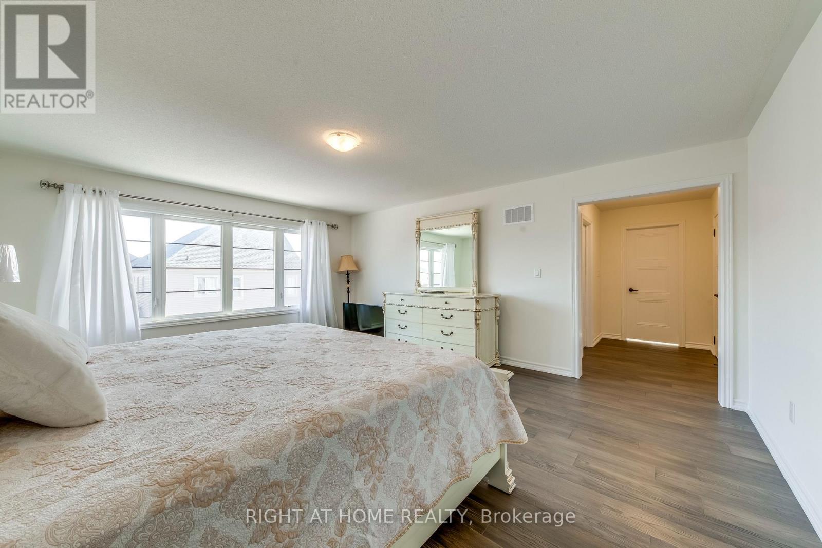 1 Pietrowski Drive, Georgina, Ontario  L4P 0J7 - Photo 30 - N12011796