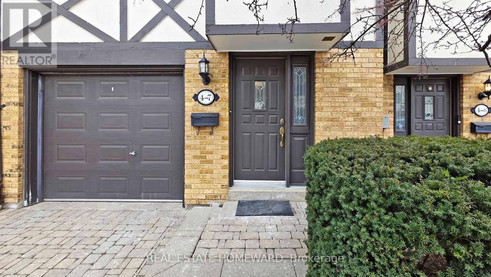 7 - 4 Bradbrook Road, Toronto, Ontario  M8Z 5V3 - Photo 3 - W12018590