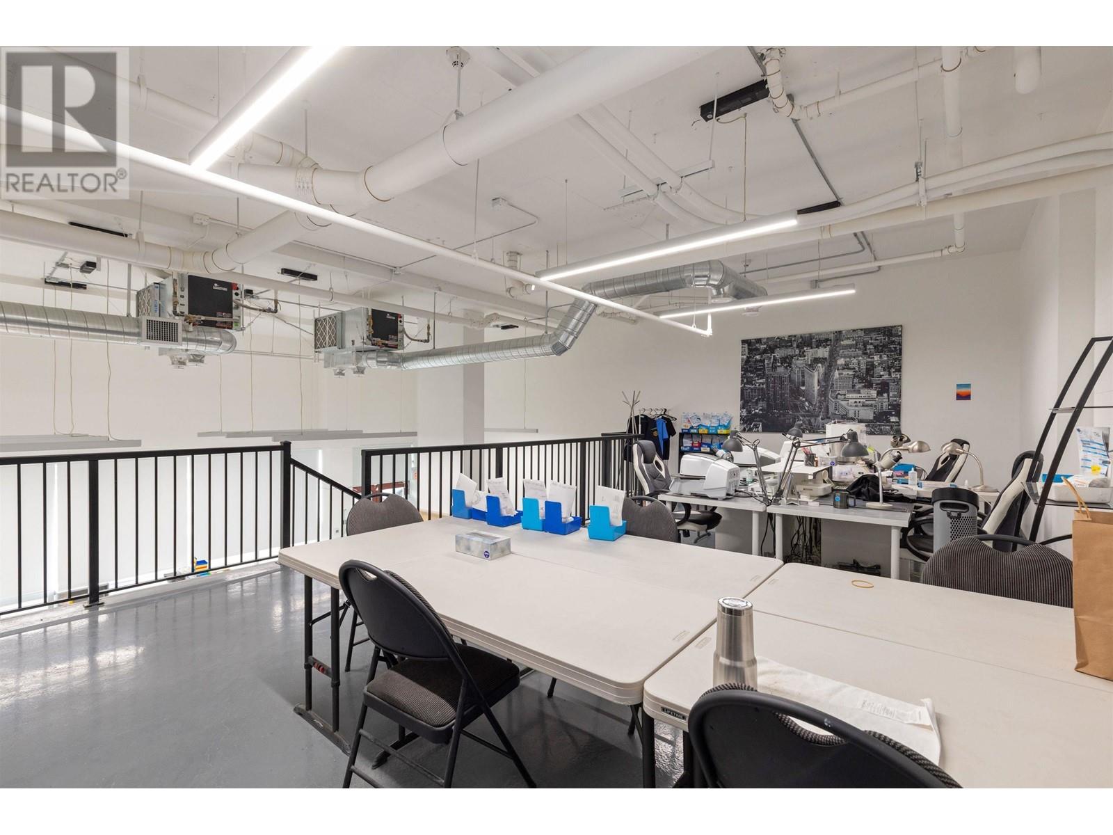 943 E Hastings Street, Vancouver, British Columbia  V6A 0H1 - Photo 13 - C8067512
