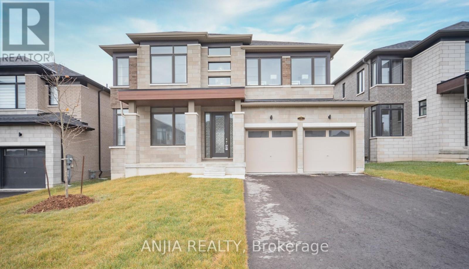 Property at 5 DEL RAY CRESCENT N image 4