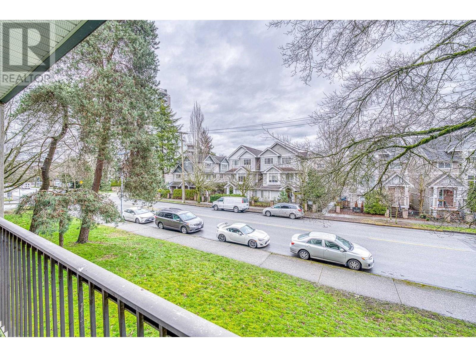 Listing Picture 12 of 13 : 110 8391 BENNETT ROAD, Richmond / 烈治文 - 魯藝地產 Yvonne Lu Group - MLS Medallion Club Member