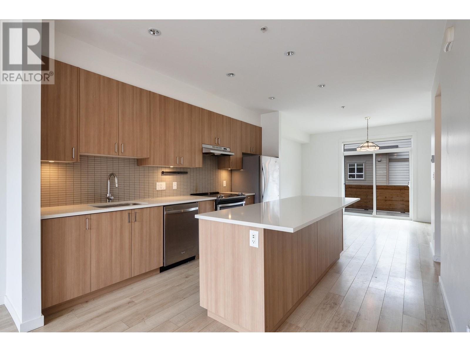 2 1188 Wilson Crescent, Squamish, British Columbia  V8B 0A9 - Photo 10 - R2977773