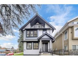 2496 E 27TH AVENUE, Vancouver, British Columbia