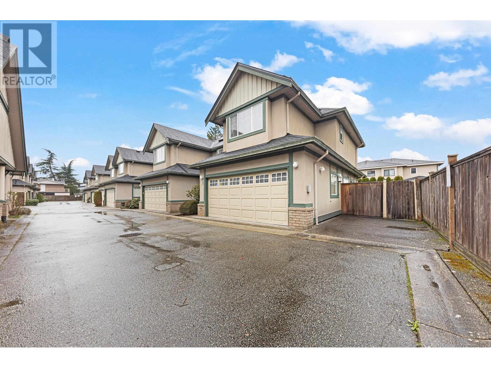 Listing Picture 3 of 24 : 3 11511 CAMBIE ROAD, Richmond / 烈治文 - 魯藝地產 Yvonne Lu Group - MLS Medallion Club Member