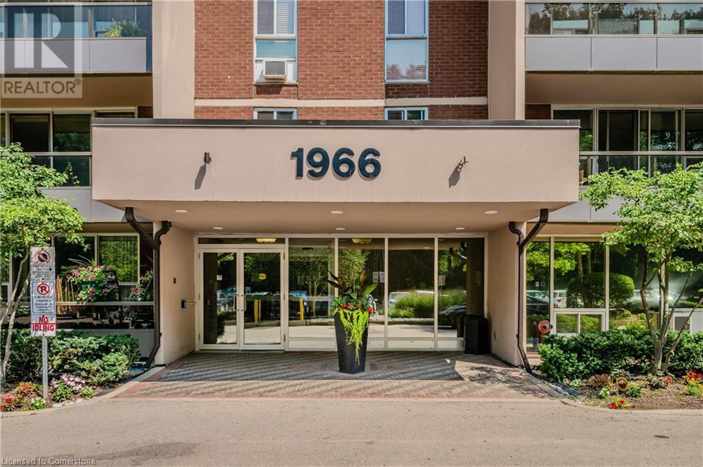 Property at 1966 MAIN Street W Unit# 1507 image 4