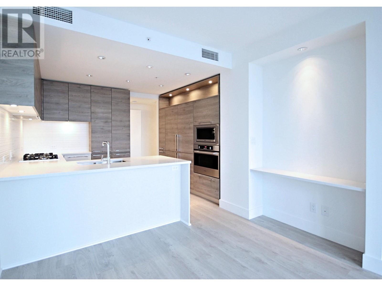 Listing Picture 3 of 22 : 3009 7358 EDMONDS STREET, Burnaby / 本拿比 - 魯藝地產 Yvonne Lu Group - MLS Medallion Club Member