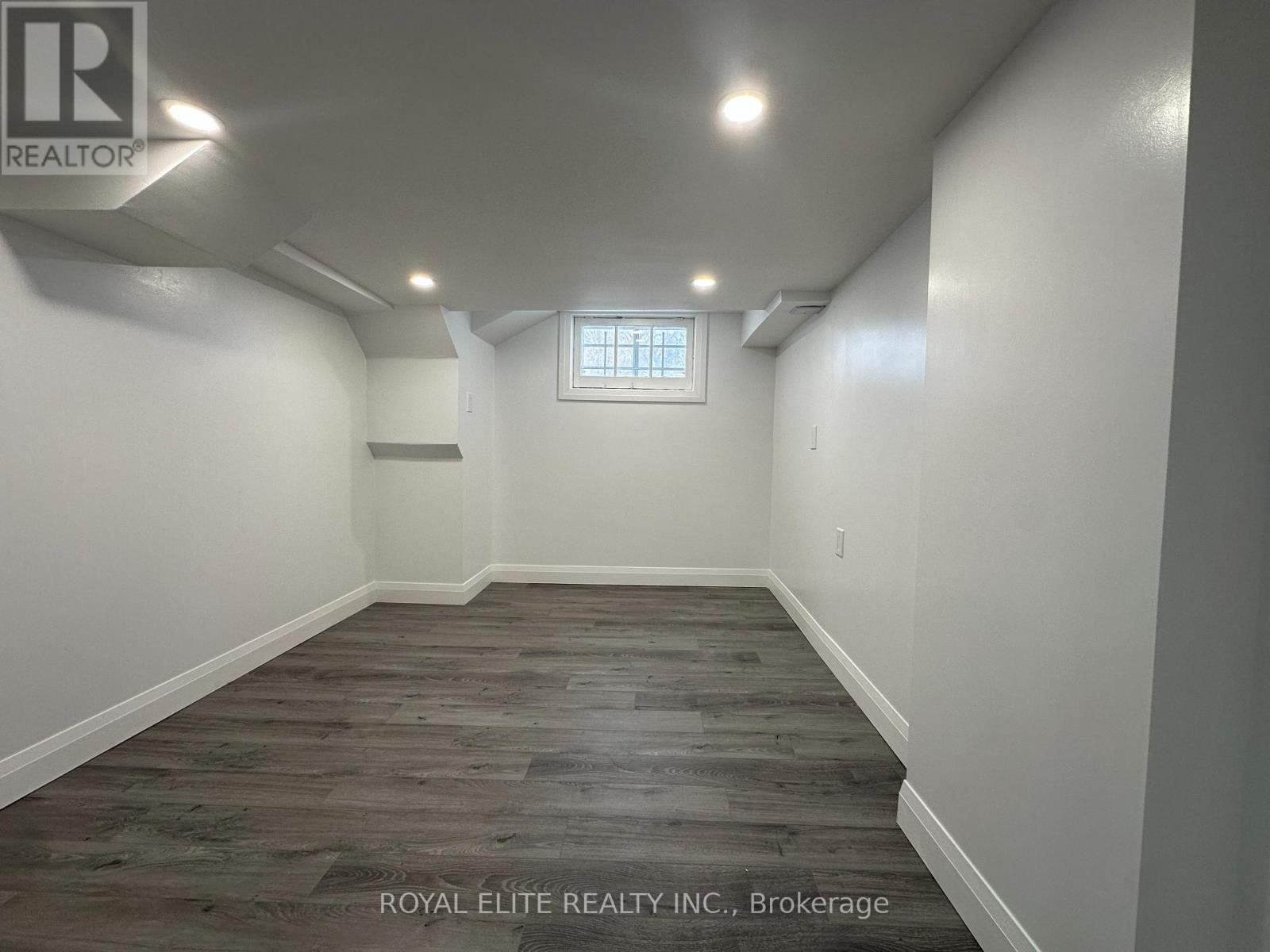Bsmt - 19 Montgomery Avenue, Toronto, Ontario  M1S 2G4 - Photo 10 - E12018647