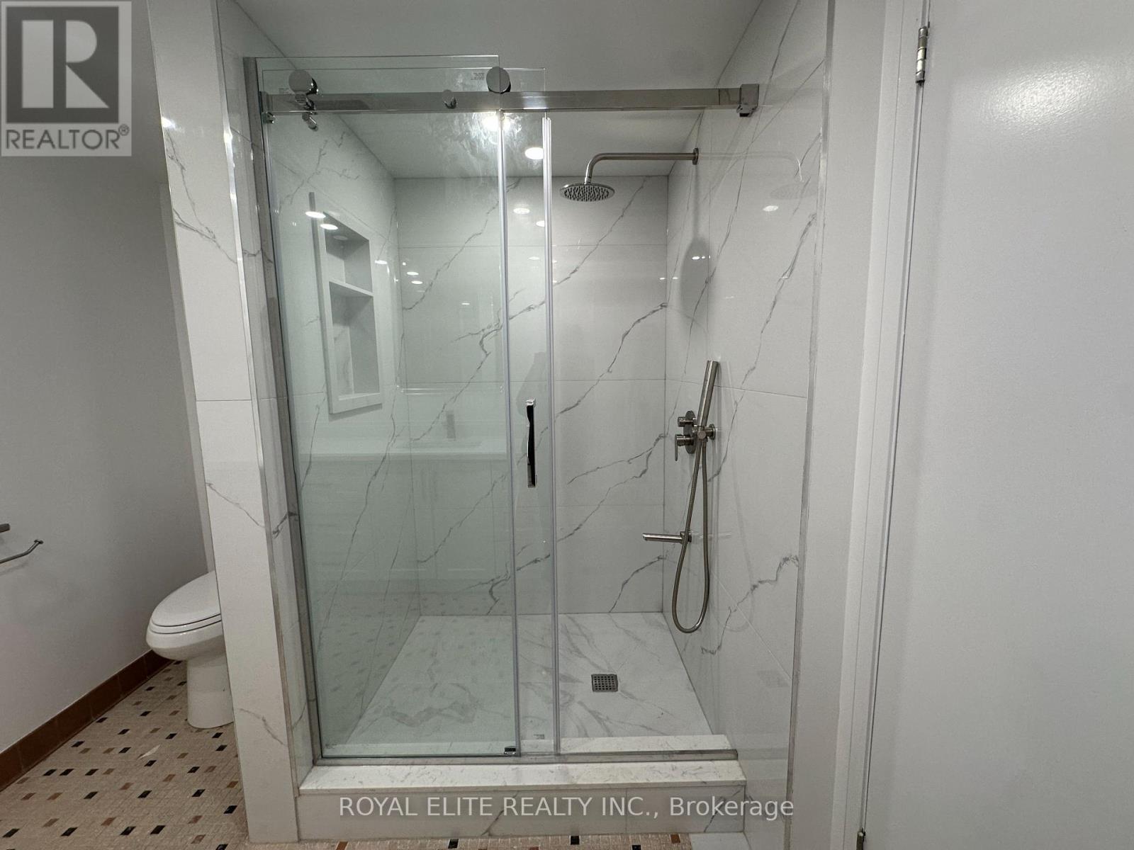 Bsmt - 19 Montgomery Avenue, Toronto, Ontario  M1S 2G4 - Photo 19 - E12018647