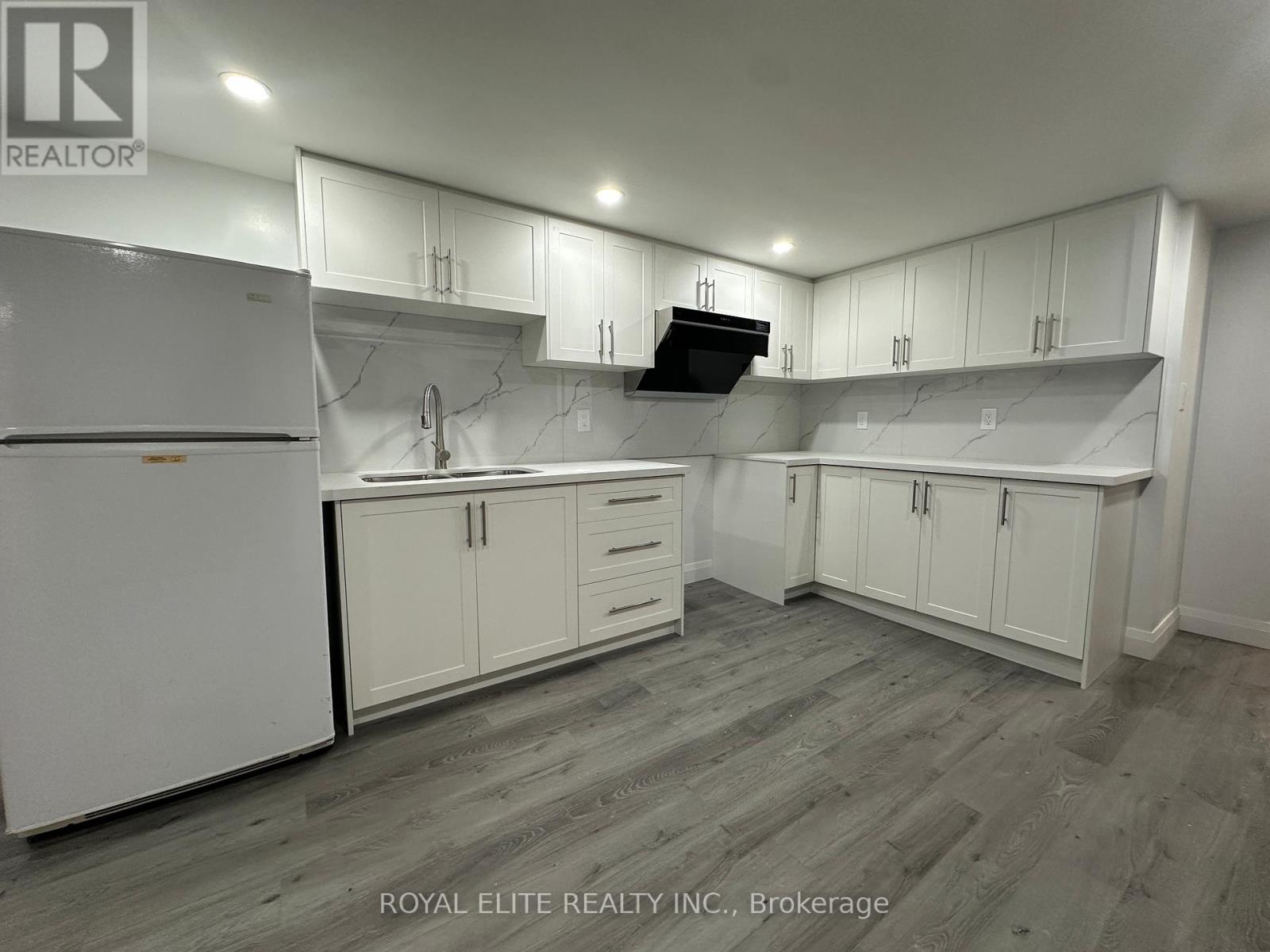 Bsmt - 19 Montgomery Avenue, Toronto, Ontario  M1S 2G4 - Photo 2 - E12018647