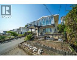 128 N HOLDOM AVENUE, Burnaby, British Columbia