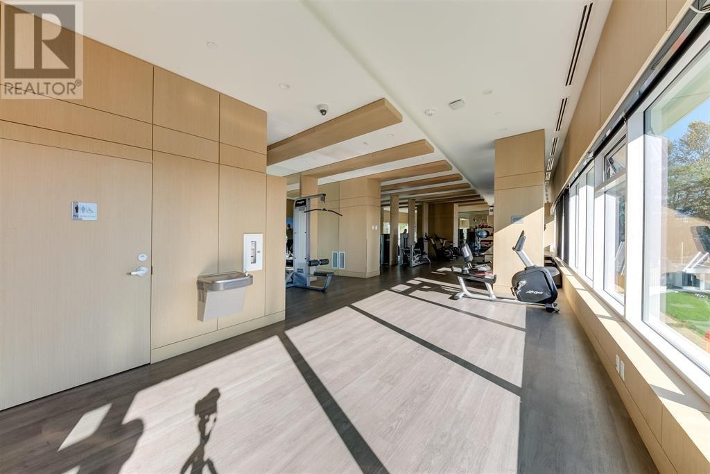 Listing Picture 20 of 22 : 2001 4890 LOUGHEED HIGHWAY, Burnaby / 本拿比 - 魯藝地產 Yvonne Lu Group - MLS Medallion Club Member