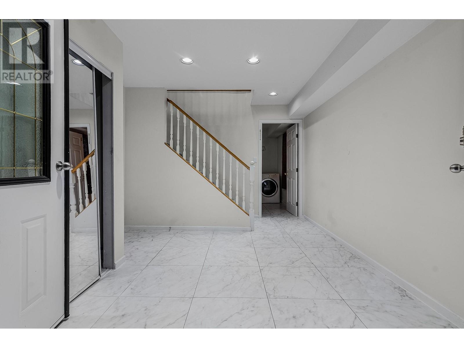 Property at 11669 207 STREET image 3