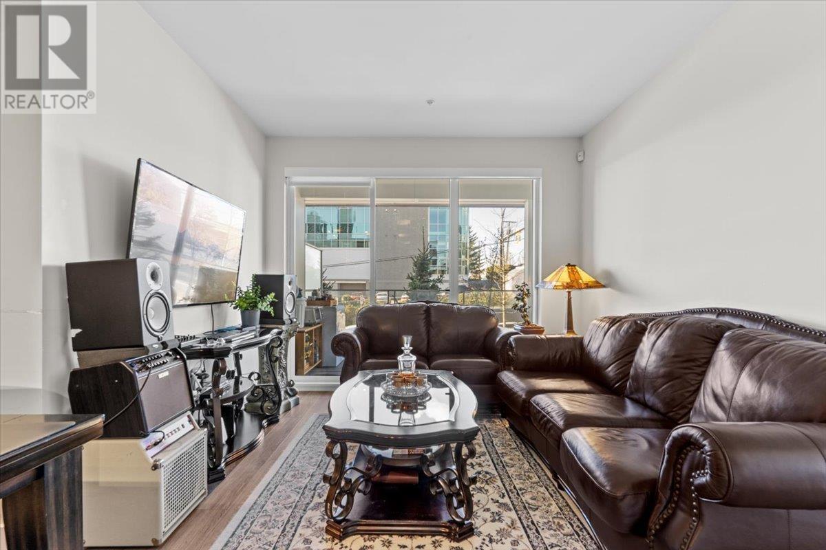 108 1728 Gilmore Avenue, Burnaby, British Columbia  V5C 0L3 - Photo 8 - R2977668