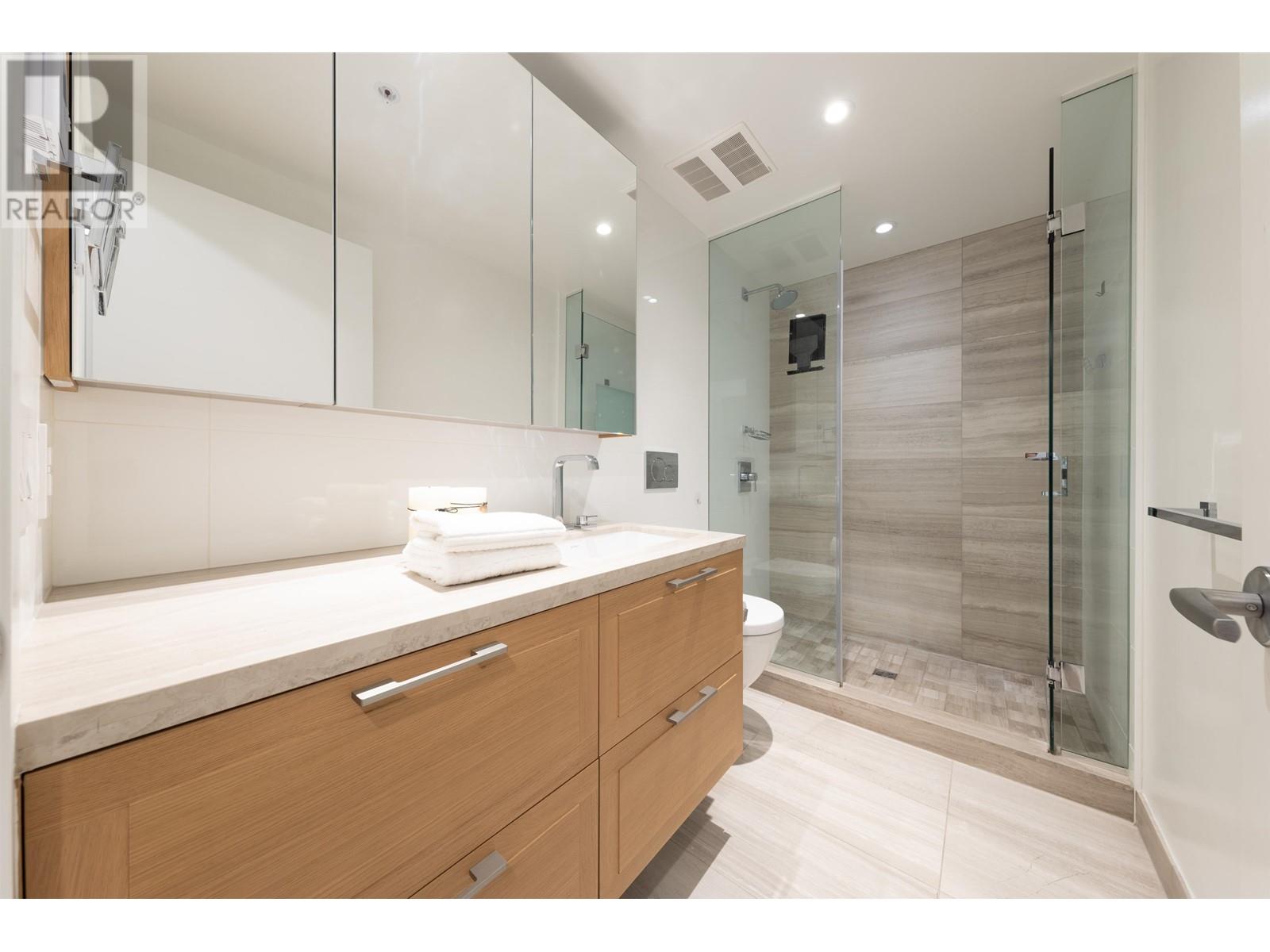 1553 W 57th Avenue, Vancouver, British Columbia  V6P 0H5 - Photo 18 - R2972465