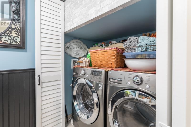 Listing Picture 15 of 33 : 9 5311 LACKNER CRESCENT, Richmond / 烈治文 - 魯藝地產 Yvonne Lu Group - MLS Medallion Club Member