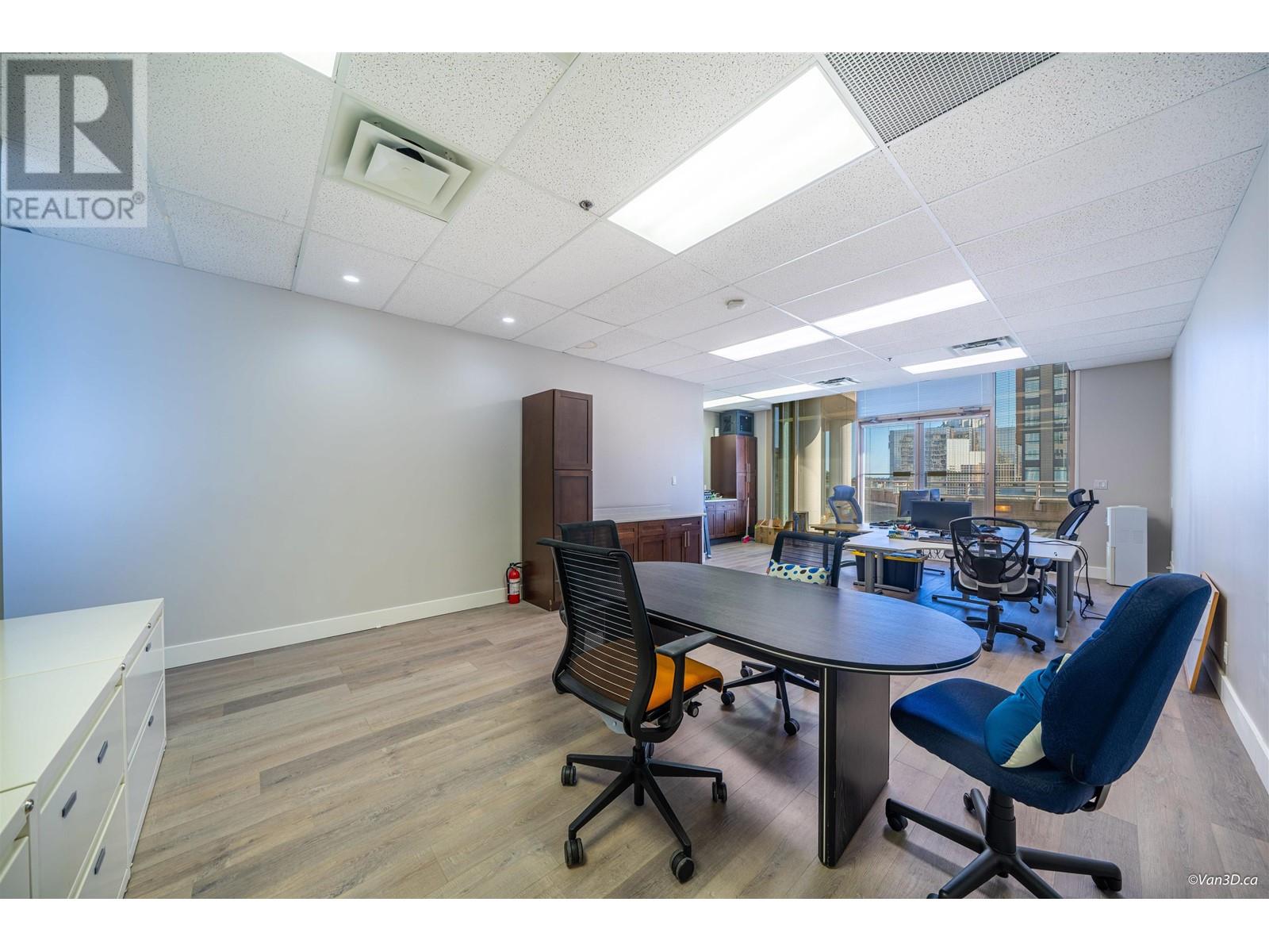 Listing Picture 6 of 20 : 670 8111 ANDERSON ROAD, Richmond / 烈治文 - 魯藝地產 Yvonne Lu Group - MLS Medallion Club Member