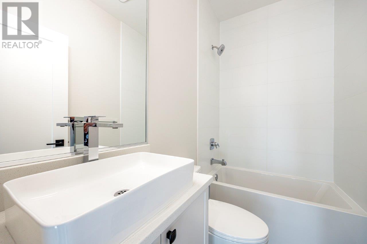 342 E 17th Street, North Vancouver, British Columbia  V7L 2V9 - Photo 31 - R2966725