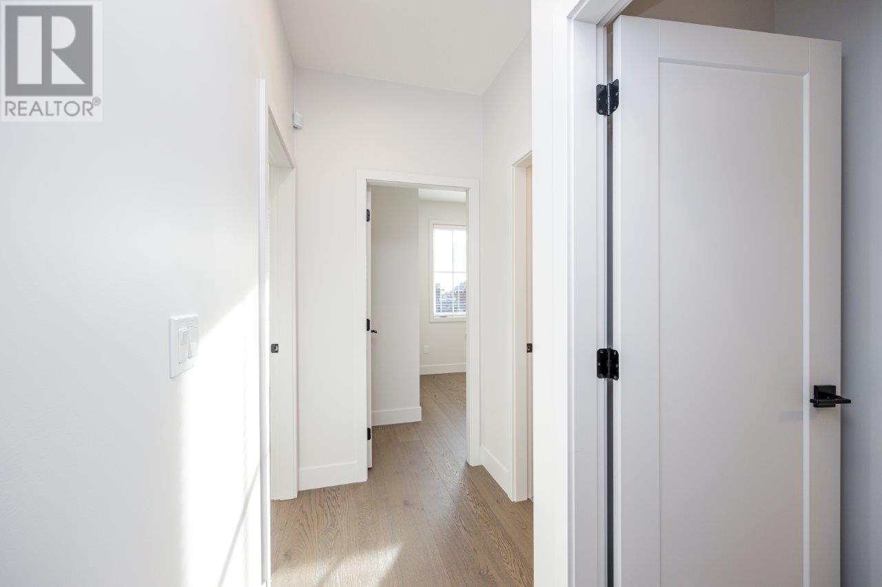 342 E 17th Street, North Vancouver, British Columbia  V7L 2V9 - Photo 20 - R2966725