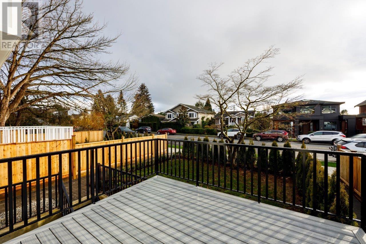 342 E 17th Street, North Vancouver, British Columbia  V7L 2V9 - Photo 17 - R2966725