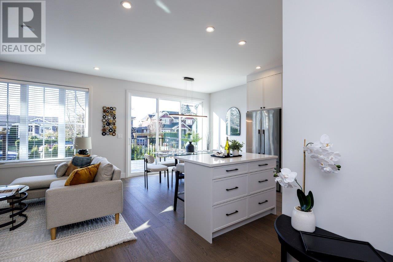 342 E 17th Street, North Vancouver, British Columbia  V7L 2V9 - Photo 16 - R2966725