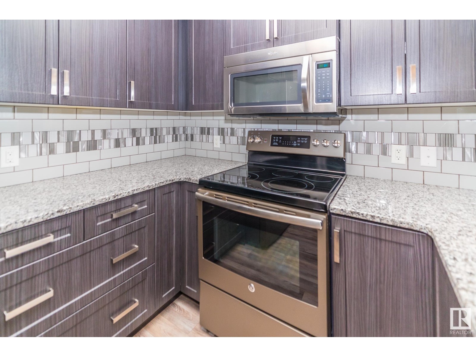 #319 3670 139 Av Nw, Edmonton, Alberta  T5Y 3N5 - Photo 18 - E4425638