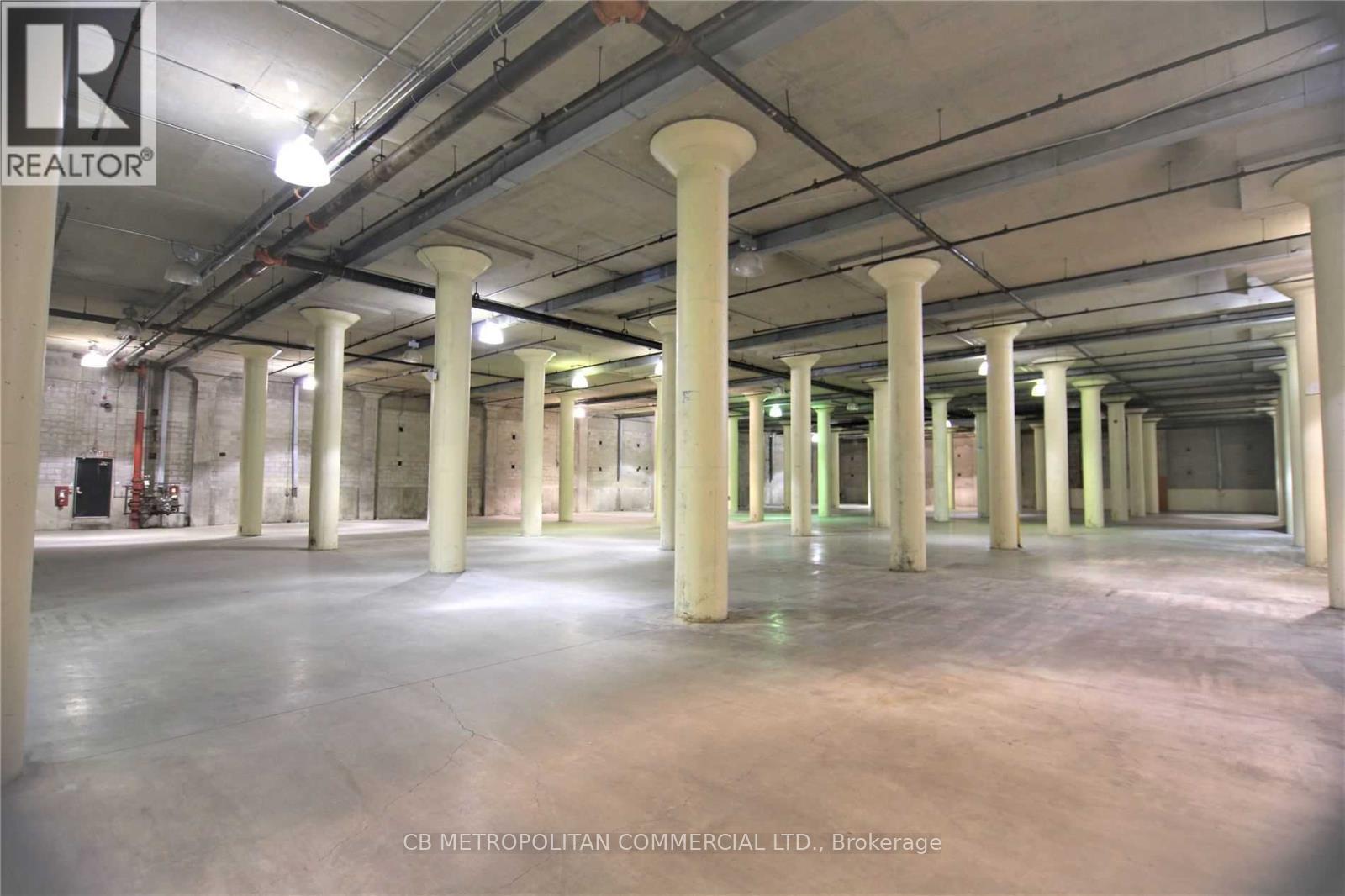 2eb - 20 Towns Road, Toronto, Ontario  M8Z 4Y4 - Photo 2 - W10432910