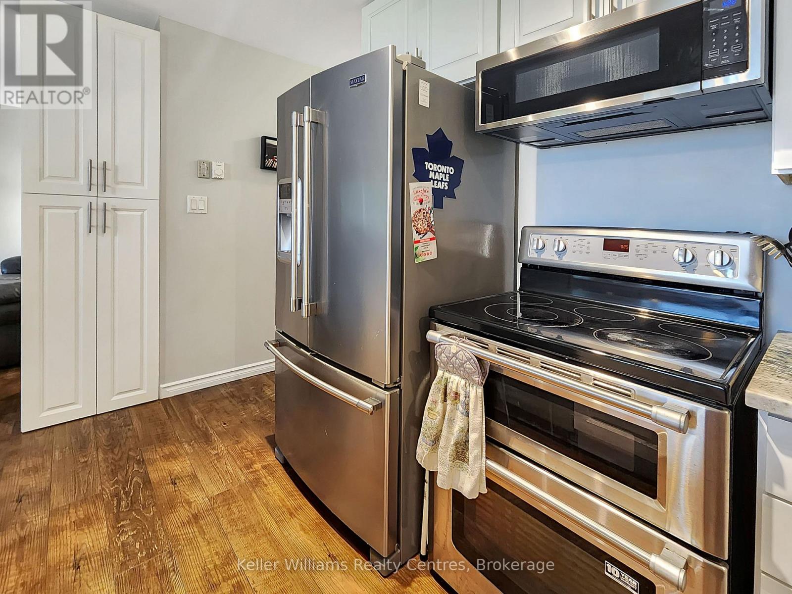 1208 Sunset Drive, South Bruce Peninsula, Ontario  N0H 2T0 - Photo 14 - X12018770