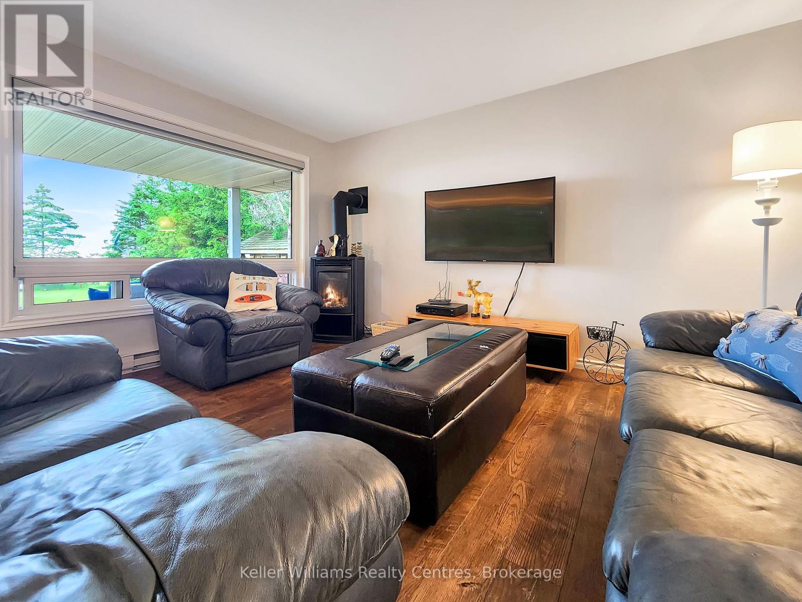 1208 Sunset Drive, South Bruce Peninsula, Ontario  N0H 2T0 - Photo 16 - X12018770