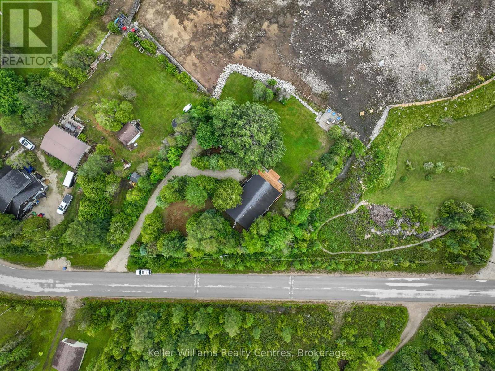 1208 Sunset Drive, South Bruce Peninsula, Ontario  N0H 2T0 - Photo 31 - X12018770