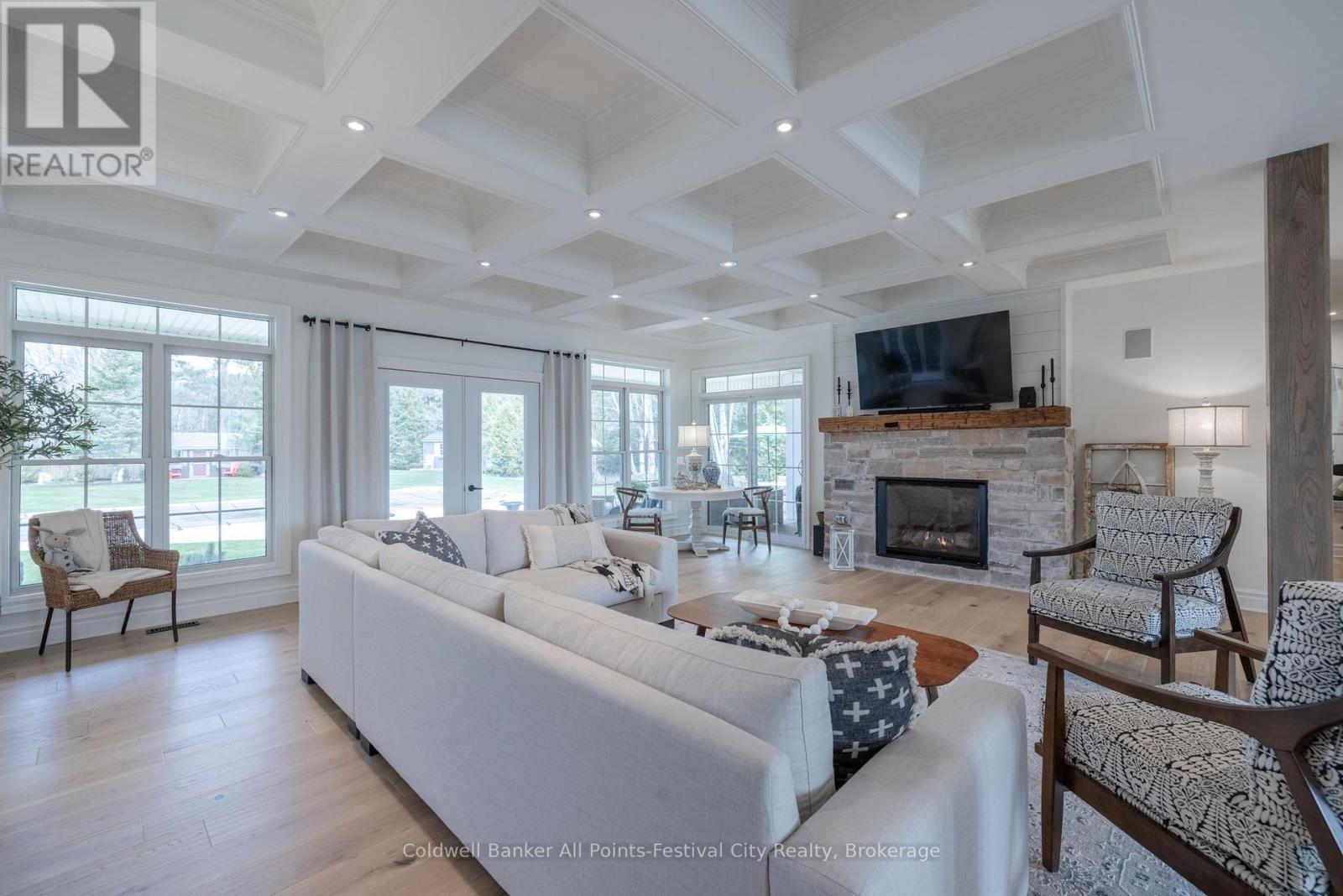 17 Fawn Creek Lane, Bluewater, Ontario  N0M 1G0 - Photo 7 - X12017744