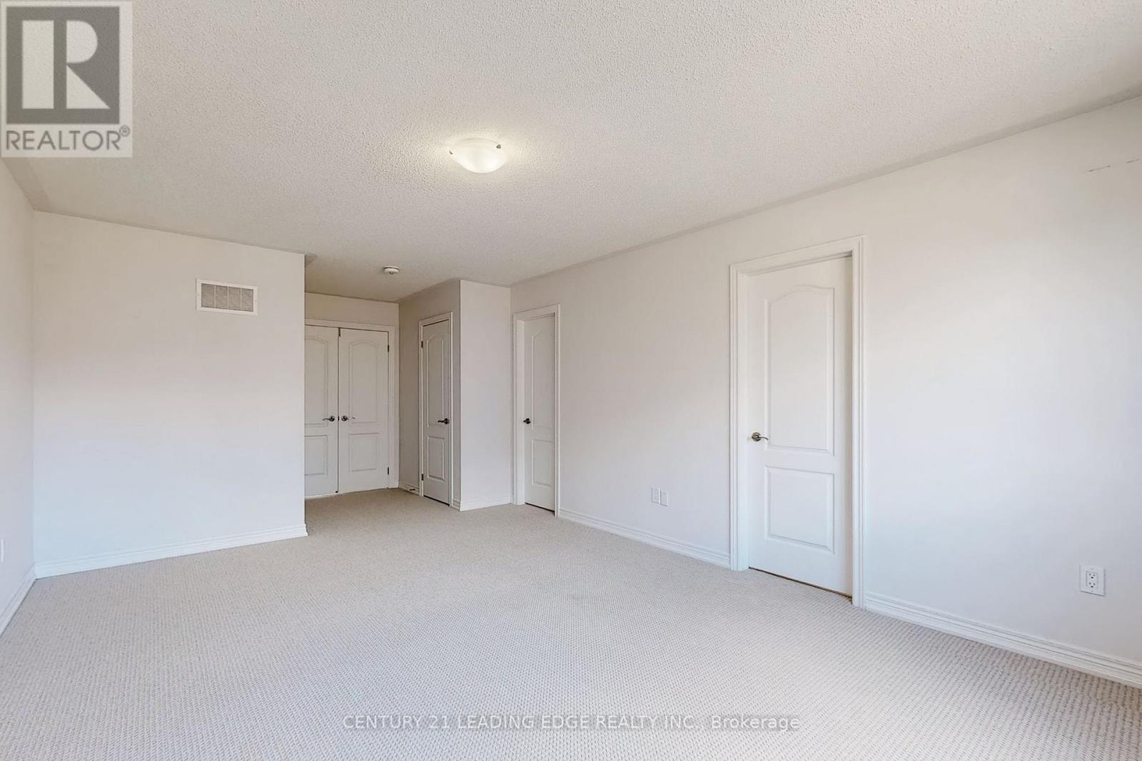 56 Cupples Farm Lane, East Gwillimbury, Ontario  L0G 1M0 - Photo 15 - N12018794