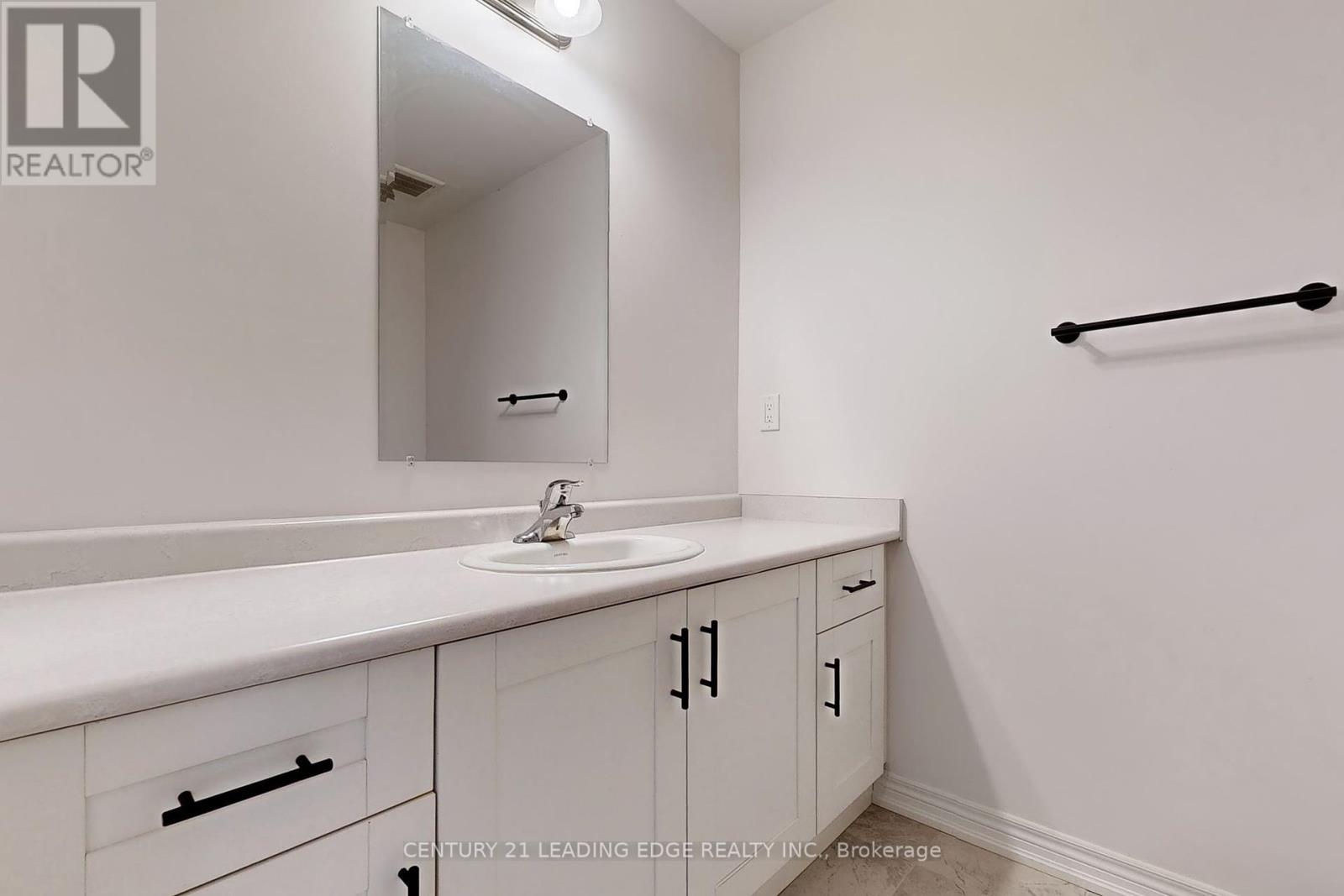56 Cupples Farm Lane, East Gwillimbury, Ontario  L0G 1M0 - Photo 22 - N12018794