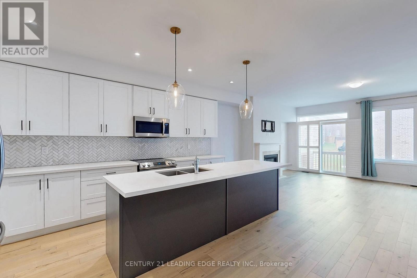 56 Cupples Farm Lane, East Gwillimbury, Ontario  L0G 1M0 - Photo 5 - N12018794