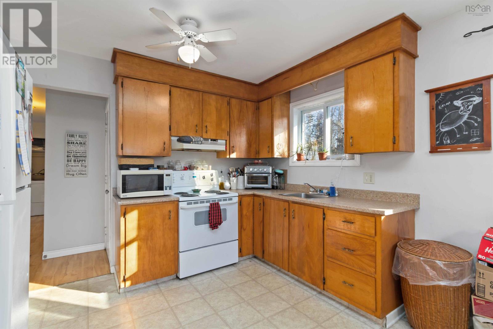 223 Kitchener Street, Stewiacke, Nova Scotia  B0N 2J0 - Photo 9 - 202504868