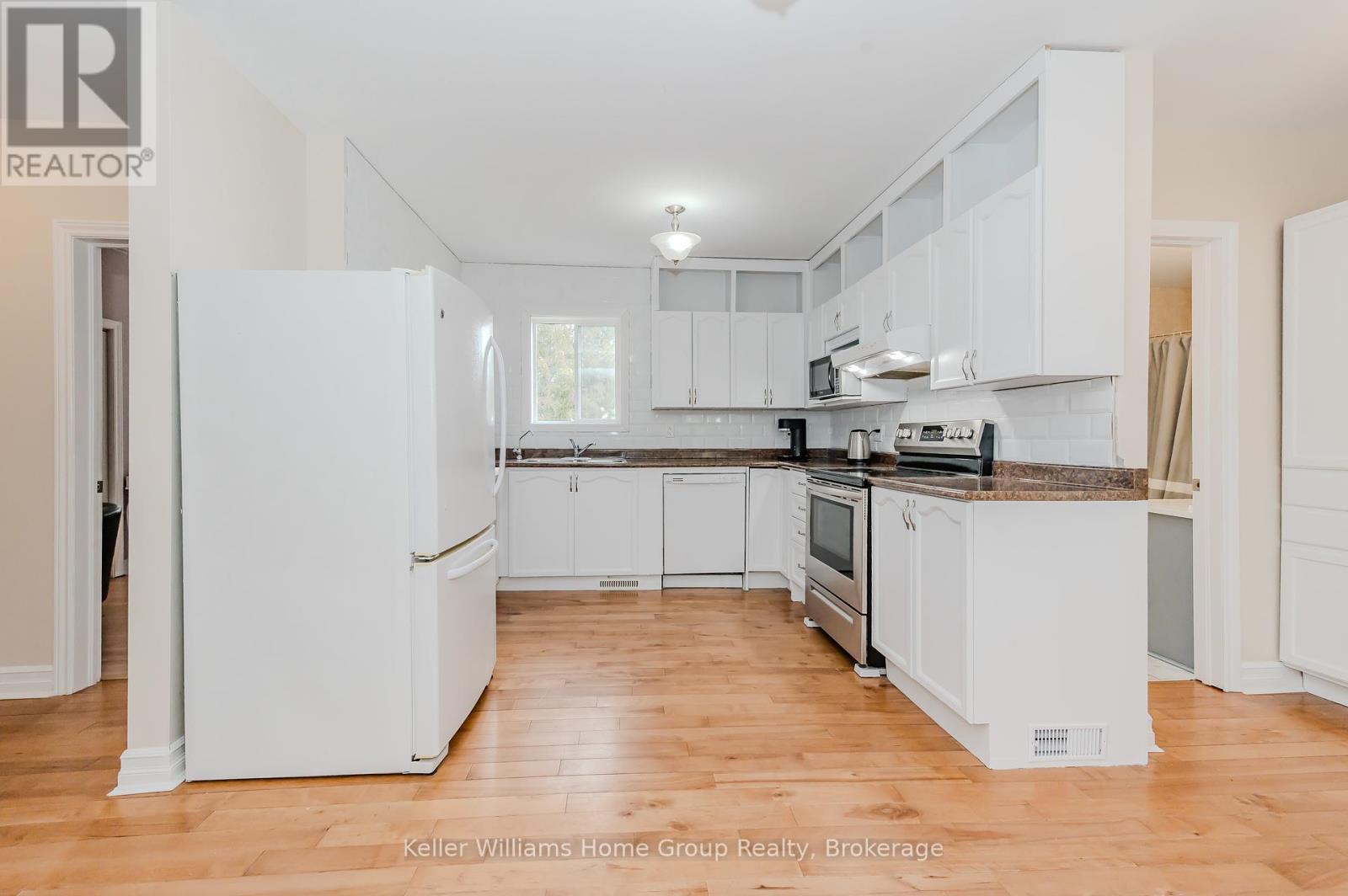 196 Eastern Avenue, Halton Hills, Ontario  L7J 2E7 - Photo 15 - W12018914