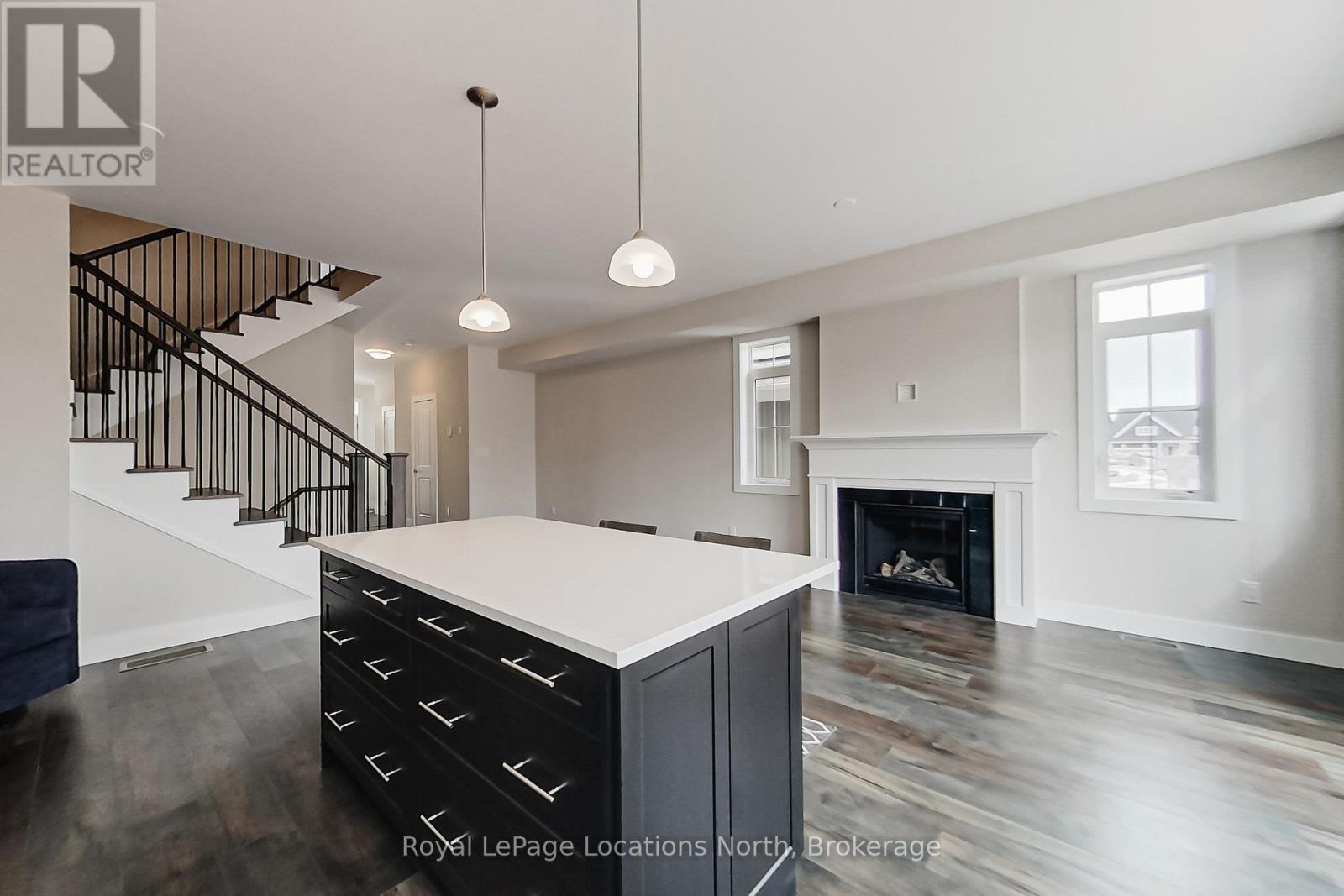 139 White Oak Crescent, Blue Mountains, Ontario  L9Y 5T5 - Photo 7 - X12018840