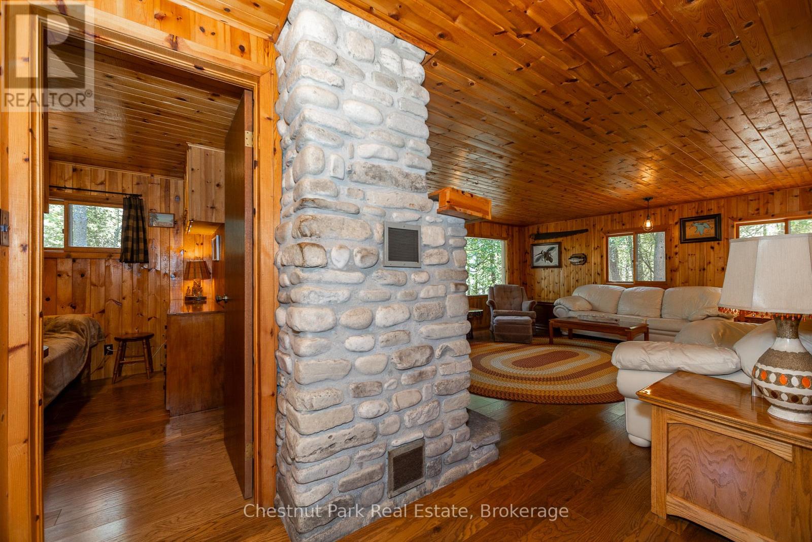 93 Borden Drive, Northern Bruce Peninsula, Ontario  N0H 2R0 - Photo 23 - X12018888