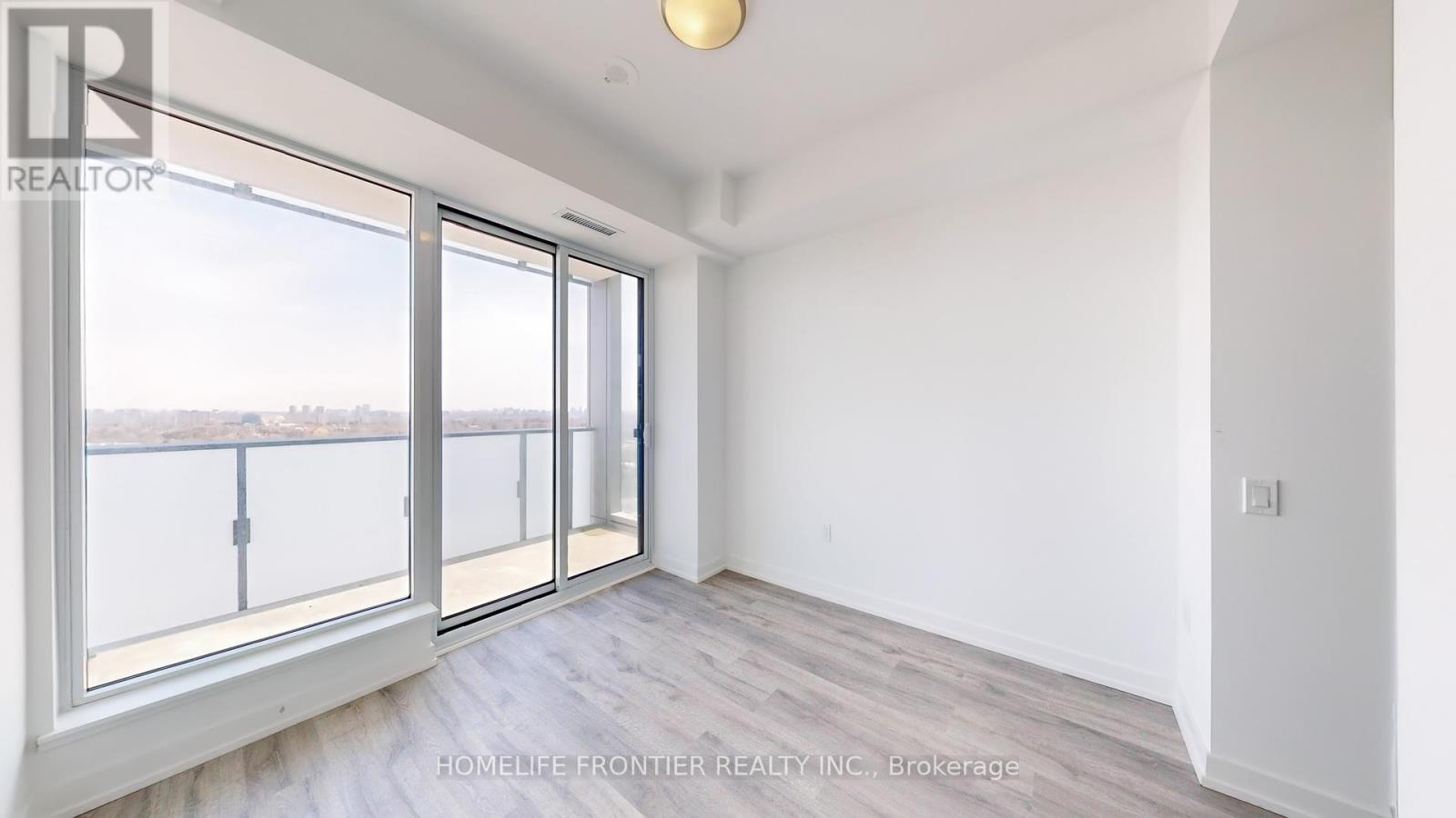 1604 - 8 Olympic Garden Drive, Toronto, Ontario  M2M 0B9 - Photo 11 - C12018889